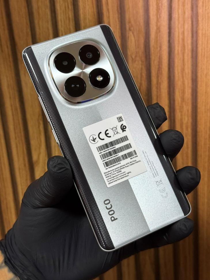 POCO M8 5G 512GB 8GB RAM NFC — foto de referência do modelo