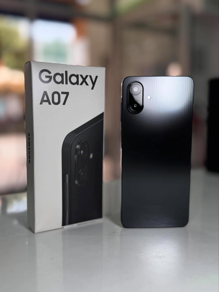 SAMSUNG A07 128GB 4GB RAM — foto de referência do modelo
